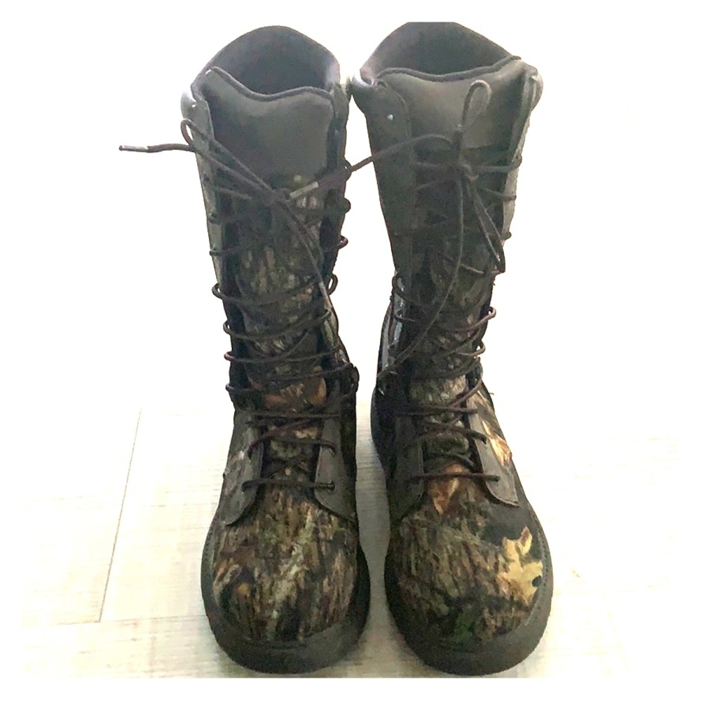 NWOT Tall Youth Rocky hunting boots 7W